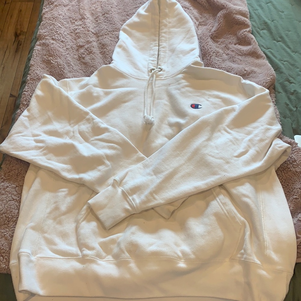 White champion hoodie